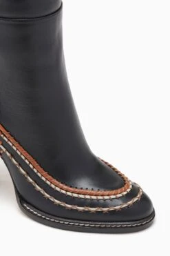 ULLA JOHNSON Arlette Knee High Boot - Noir 8 ULLA JOHNSON Arlette Knee High Boot - Noir -Lila's Closet FA231013 KNEEHIGHBOOTWITHSTITCHDETAIL NOIR c r web