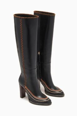 ULLA JOHNSON Arlette Knee High Boot - Noir 9 ULLA JOHNSON Arlette Knee High Boot - Noir -Lila's Closet FA231013 KNEEHIGHBOOTWITHSTITCHDETAIL NOIR d r web