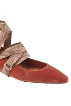 ULLA JOHNSON Arlo Ribbon Ballet Flat - Redwood -Lila's Closet FA231017 RIBBONBALLET AMBERVELVET c r