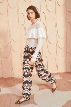 ULLA JOHNSON Augustina Pullover - Pristine 9 ULLA JOHNSON Augustina Pullover - Pristine -Lila's Closet ULLA JOHNSON Augustina Pullover PRISTINE 03