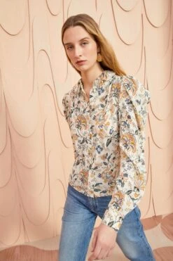 ULLA JOHNSON Dara Blouse - Gardenia -Lila's Closet ULLA JOHNSON Dara Blouse GARDENIA 0044