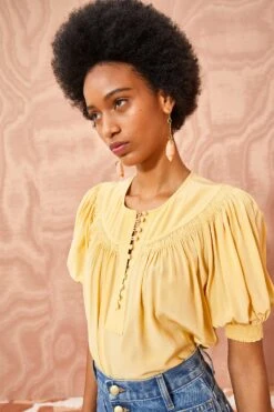 ULLA JOHNSON Dina Top - Dune -Lila's Closet ULLA JOHNSON Dina Top DUNE 03