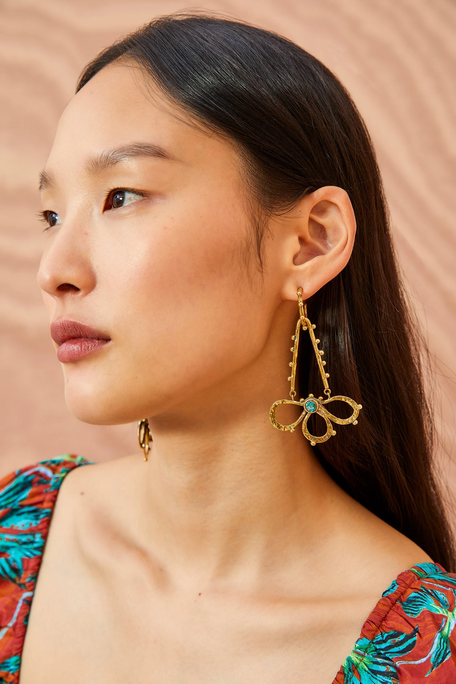 ULLA JOHNSON Hammered Chain Hoop Flower Drop Earring - Turquoise 3 ULLA JOHNSON Hammered Chain Hoop Flower Drop Earring - Turquoise