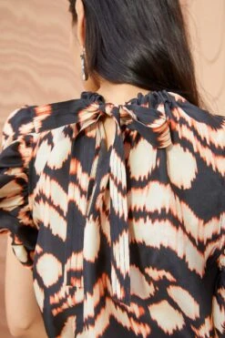 ULLA JOHNSON Iren Top - Obsidian -Lila's Closet ULLA JOHNSON Iren Top OBSIDIAN 03