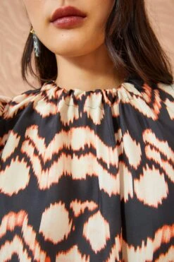 ULLA JOHNSON Iren Top - Obsidian -Lila's Closet ULLA JOHNSON Iren Top OBSIDIAN 04