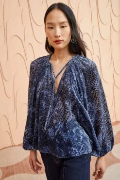 ULLA JOHNSON Pauline Blouse - Marine -Lila's Closet ULLA JOHNSON Pauline Blouse MARINE 0039