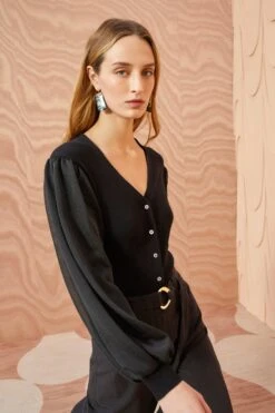 ULLA JOHNSON Quinn Cardigan - Noir -Lila's Closet ULLA JOHNSON Quinn Cardigan NOIR 0161