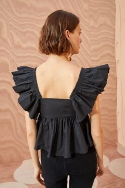 ULLA JOHNSON Romi Top - Noir -Lila's Closet ULLA JOHNSON Romi Top NOIR 04